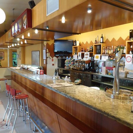 Hotel Rey Arturo Burgos Villagonzalo Pedernales Экстерьер фото