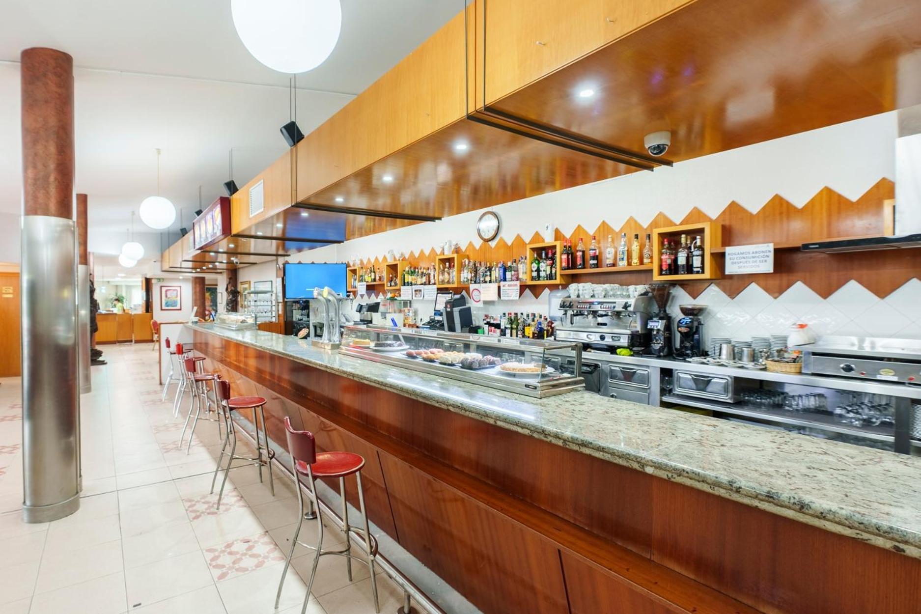 Hotel Rey Arturo Burgos Villagonzalo Pedernales Экстерьер фото