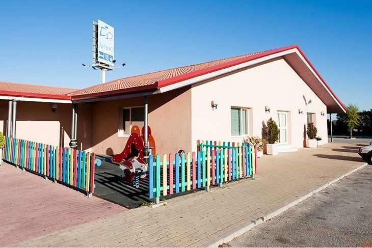 Hotel Rey Arturo Burgos Villagonzalo Pedernales Экстерьер фото